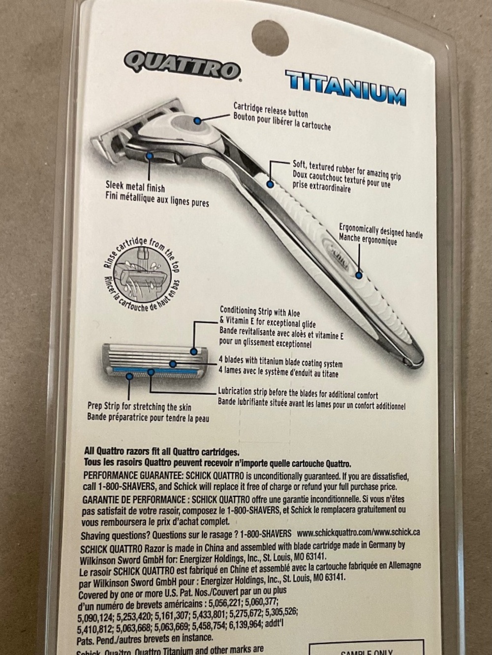 Schick Quattro Titanium Razor - Picture 2 of 5